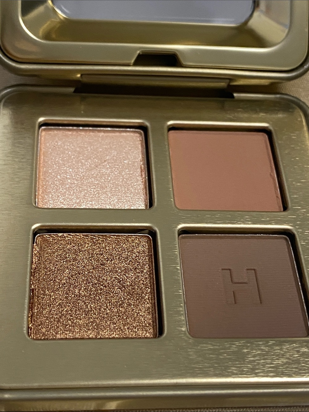 Hourglass Neutral Eyeshadow Quad Palette - Gold Compact limited edition New